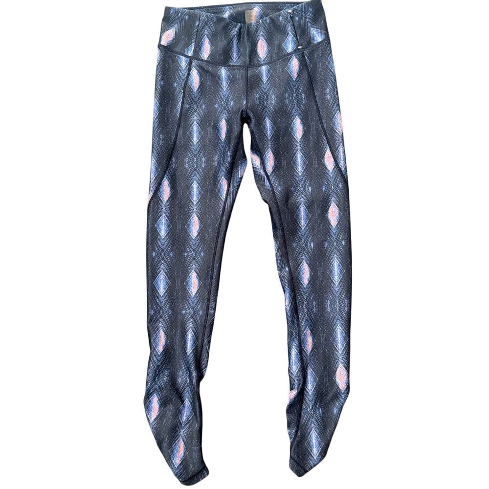 Calia by Carrie Underwood Diamond Patterned Leggings
